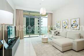 Homesgetaway- 2BR in Beach Vista Tower 2