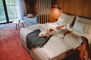 Hotel Nomad