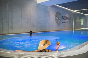 Hotel Nomad