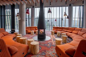 Hotel Nomad