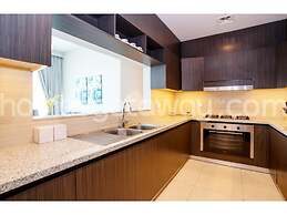 Homesgetaway-3BR Apt. in Downtown Views