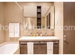 Homesgetaway-3BR Apt. in Downtown Views