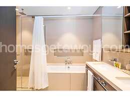 Homesgetaway-3BR Apt. in Downtown Views