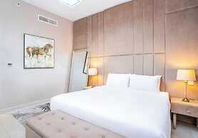 Homesgetaway- Cozy 3BR in Downtown Views