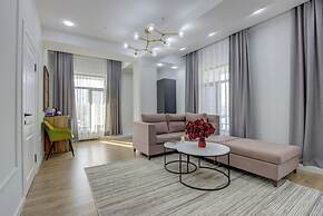 Aisha Hotel