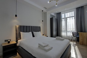 Aisha Hotel