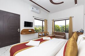 Seven Corbett Resort