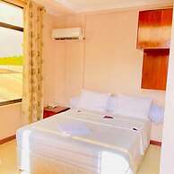 Maredori Hotel