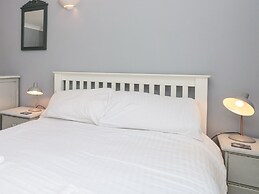 3 West Park Mews