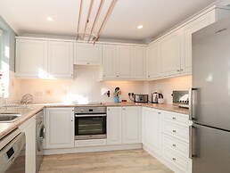 3 West Park Mews