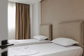 Sunlight Hotel