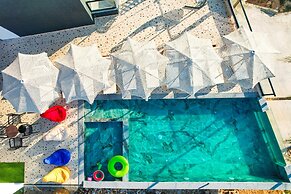 Sunlight Hotel