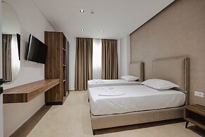 Sunlight Hotel