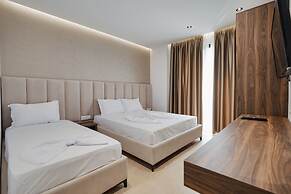 Sunlight Hotel