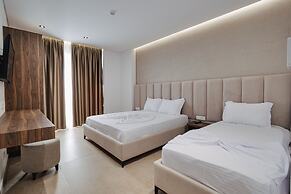Sunlight Hotel
