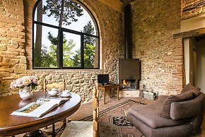 Luxury, Sustainability and Eco Pool