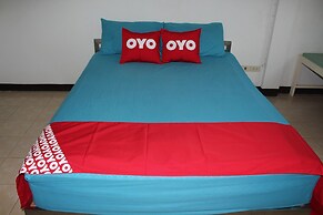 OYO 75420 Howto Hotel