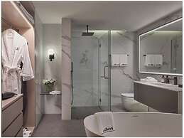 The Alberti
