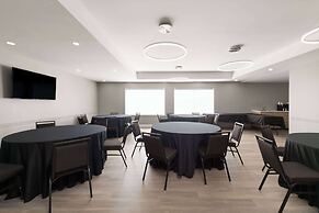 Microtel by Wyndham Lachute