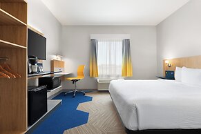 Microtel by Wyndham Lachute