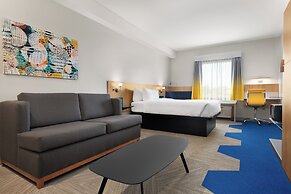 Microtel by Wyndham Lachute