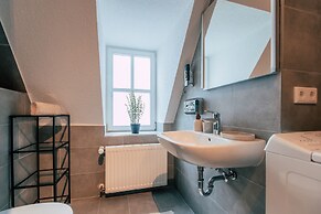 Luga Homes - Chausseehaus