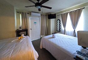 Lunas View Hotel and Restaurant