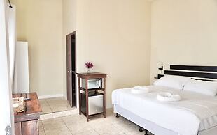 Lunas View Hotel and Restaurant