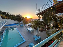 Lunas View Hotel and Restaurant
