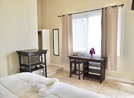 Lunas View Hotel and Restaurant