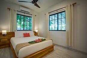 THE SEA GLASS INN
