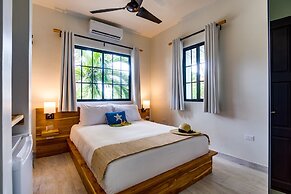 THE SEA GLASS INN