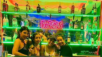 Popeyes Hostel Coffeeshop and Beer Bar