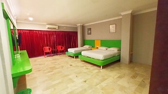 Kita Hotel