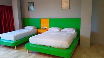 Kita Hotel