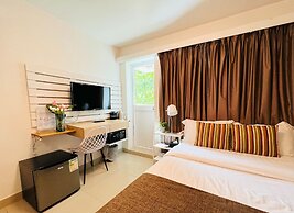 Bayshore Inn