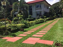 CAMIGUIN LANZONES RESORT