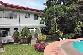 CAMIGUIN LANZONES RESORT