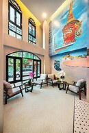 Phra Nakhon Poshtel