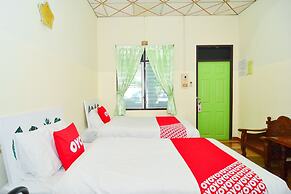 OYO 499 Pattaraporn Hotel