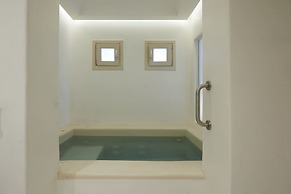 Apricus Suites