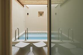 Apricus Suites