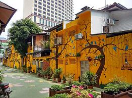 Red Velvet Inn Hotel