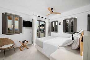 Mneme Suites & Villas
