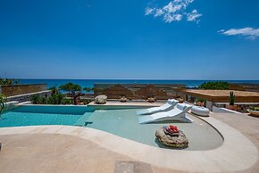 Mneme Suites & Villas