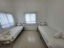 YalaRent Promenade amazing 3BR apt