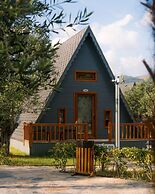 Verde Blu Bungalow