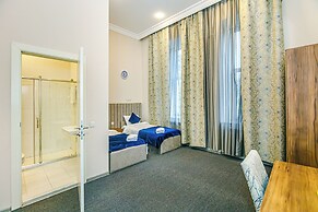 Bristol Hotel