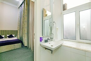 Bristol Hotel