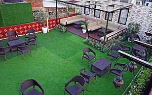 Hotel Alishaan